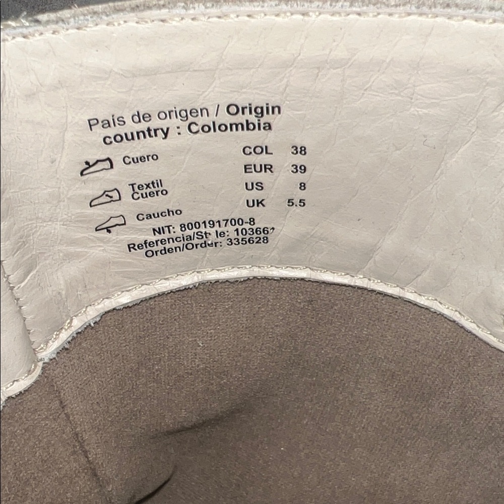 Women's Cream/Off White Western Boots View 3